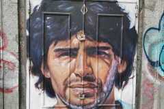 Napulj-street-art-graffiti-19