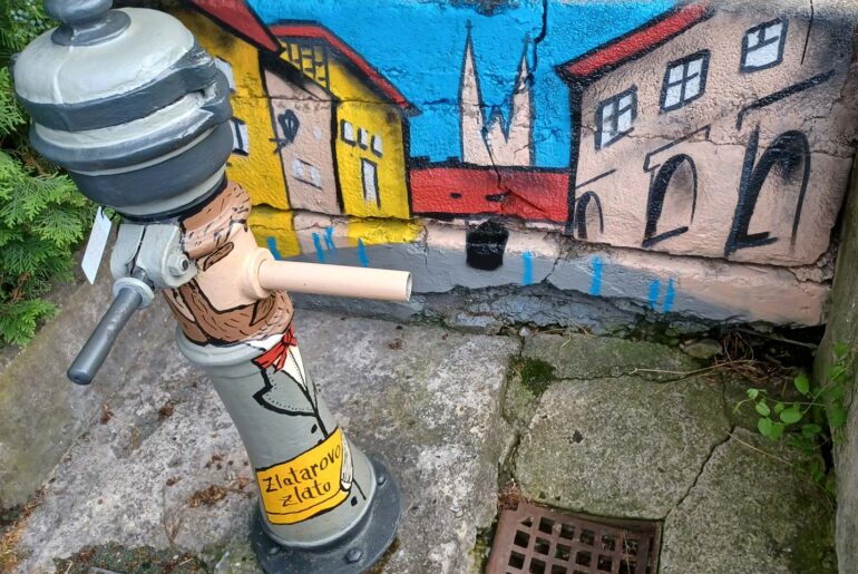 Šenoa i njegovo Zlatarovo zlato našli svoje mjesto kod zagrebačkih fontana
