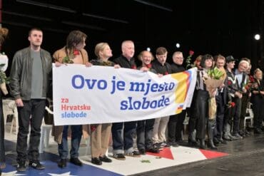 Održana premijera predstave kultnog romana Johana Harstada u režiji Ivice Buljana